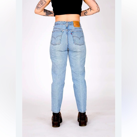 Vintage Levi's 512 Slim Taper Made In The USA Womens Lightwash Jeans‎ Size 18 S - Picture 1 of 14